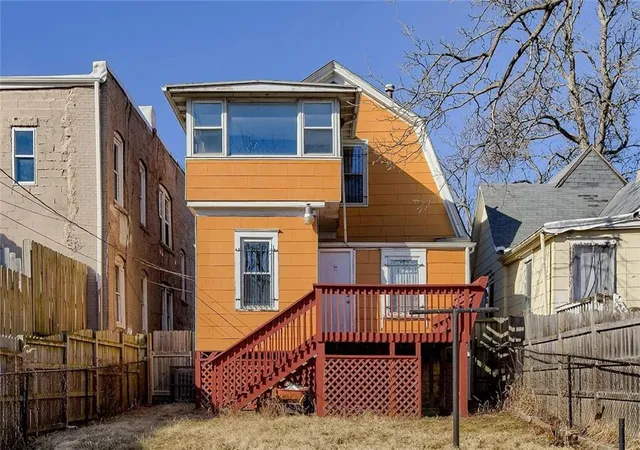 Photo 13 of Single family home for sale at 2325 Park Ave, Kansas City, MO 64127 | MLS# 2645795 | Listing updated on 2026-10-07