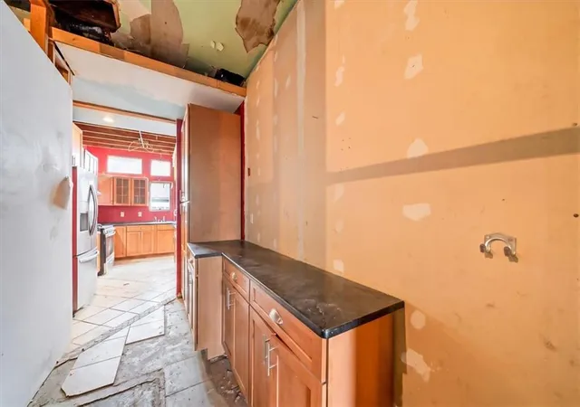 Photo 4 of Single family home for sale at 4135 Wyoming St, Kansas City, MO 64111 | MLS# 2645796 | Listing updated on 2026-10-22
