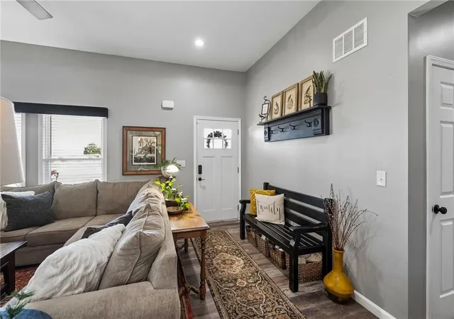 Photo 4 of Single family home for sale at 4434 Missouri Dr, Ottawa, KS 66067 | MLS# 2645800 | Listing updated on 2026-10-16