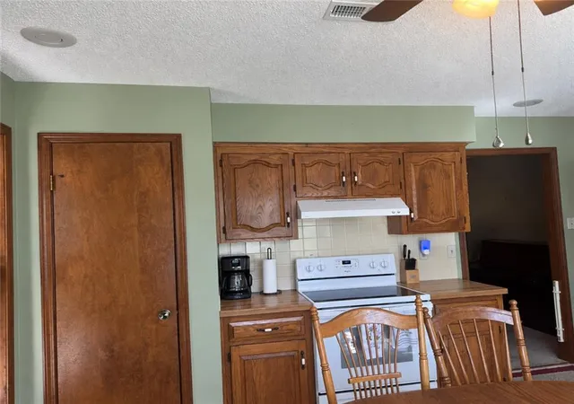 Photo 3 of Single family home for sale at 1106 E Elizabeth St, Olathe, KS 66061 | MLS# 2645803 | Listing updated on 2026-10-22