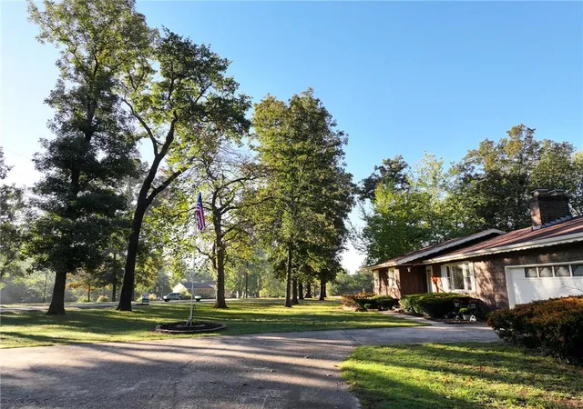 Photo 3 of Single family home for sale at 1340 S 145 Road, El Dorado Springs, MO 64744 | MLS# 2645810 | Listing updated on 2026-10-07