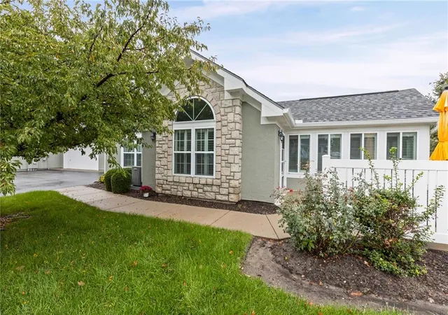 Single family home for sale at 7110 Hedge Ln Ter, Shawnee, KS 66227 | MLS# 2645814