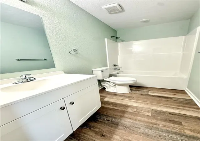 Photo 3 of Single family home for sale at 214 Grover St, Warrensburg, MO 64093 | MLS# 2645823 | Listing updated on 2026-10-07