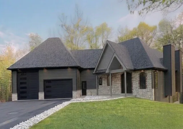 Single family home for sale at 5 Kingsman Dr, Camdenton, MO 65020 | MLS# 2645826