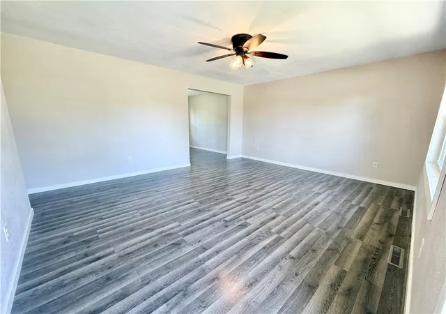 Photo 4 of Single family home for sale at 818 S High St, Butler, MO 64730 | MLS# 2645829 | Listing updated on 2026-10-07