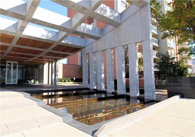 Photo 2 of Condo for sale at 221 W 48th Street #1505, Kansas City, MO 64112 | MLS# 2645837 | Listing updated on 2026-10-08
