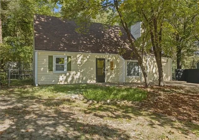 Photo 2 of Single family home for sale at 1748 W 3rd Street, Lawrence, KS 66044 | MLS# 2645847 | Listing updated on 2026-10-15