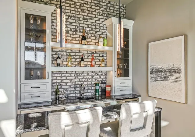 Photo 3 of Single family home for sale at 2908 Ne 102nd Street, Kansas City, MO 64155 | MLS# 2645851 | Listing updated on 2026-10-08
