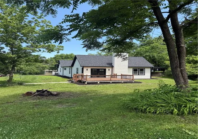 Single family home for sale at 1106 College Hl St, Pleasant Hill, MO 64080 | MLS# 2645852
