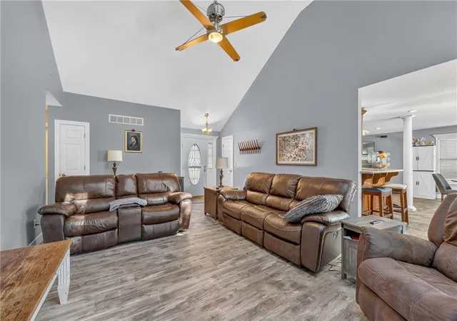 Photo 3 of Single family home for sale at 1742 Finch Dr, Tonganoxie, KS 66086 | MLS# 2645874 | Listing updated on 2026-10-09
