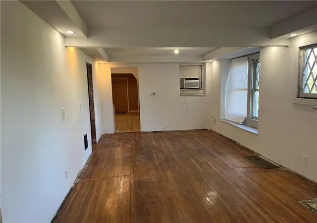 Photo 2 of Single family home for sale at 3216 E 21st Street, Kansas City, MO 64127 | MLS# 2645876 | Listing updated on 2026-10-07