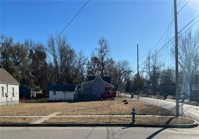 Photo 1 of Land for sale at 122 124 N Spring St, Nevada, MO 64772 | MLS# 2645879 | Listing updated on 2026-10-07