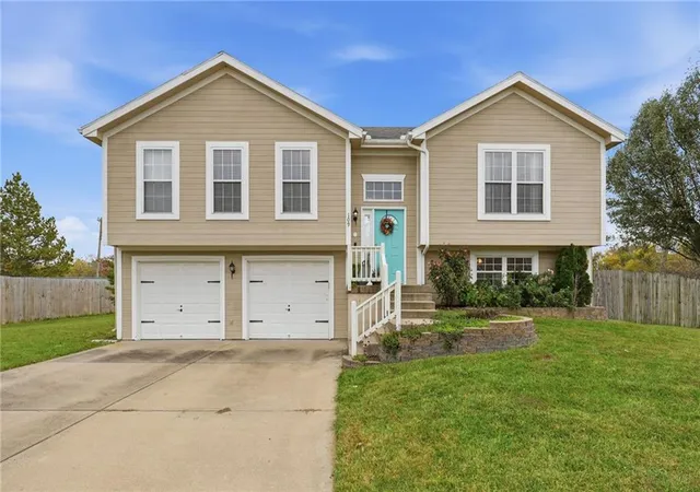 Single family home for sale at 109 W 182nd Street, Belton, MO 64012 | MLS# 2645894