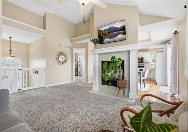 Photo 4 of Single family home for sale at 109 W 182nd Street, Belton, MO 64012 | MLS# 2645894 | Listing updated on 2026-10-29