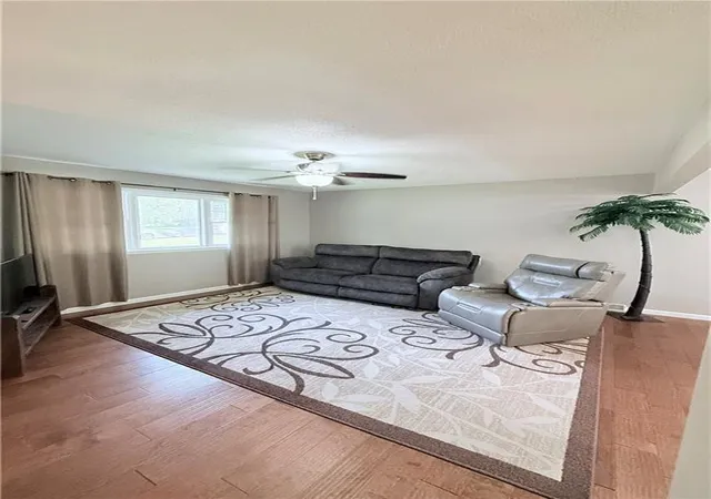 Photo 4 of Single family home for sale at 3 Sweet Ct, Saint Joseph, MO 64506 | MLS# 2645897 | Listing updated on 2026-10-18