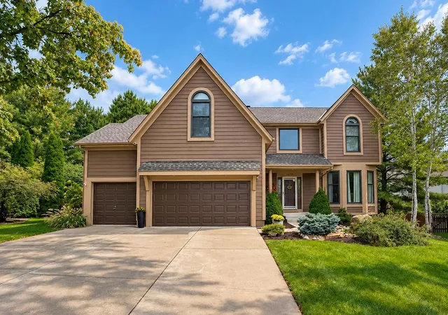 Photo 2 of Single family home for sale at 14150 W 147th Street, Olathe, KS 66062 | MLS# 2645899 | Listing updated on 2026-10-18