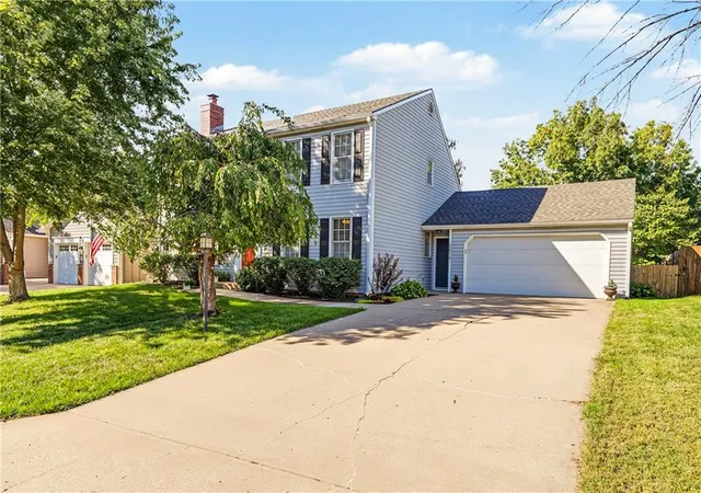 Photo 3 of Single family home for sale at 3018 W 29th Terrace, Lawrence, KS 66047 | MLS# 2645901 | Listing updated on 2026-10-07