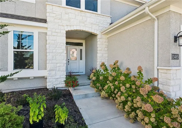 Photo 2 of Single family home for sale at 13485 W 144th Circle, Olathe, KS 66062 | MLS# 2645910 | Listing updated on 2026-10-18
