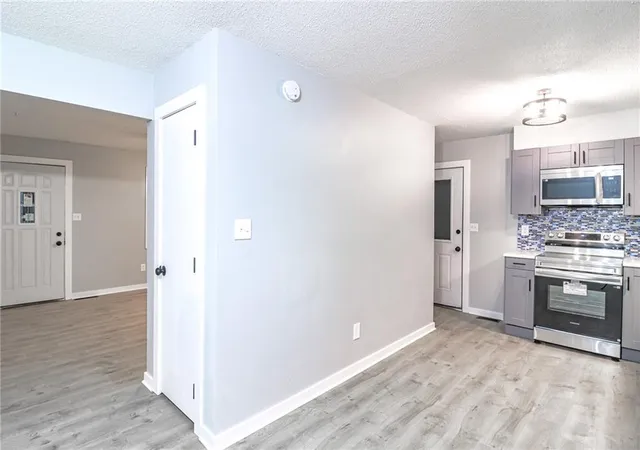 Photo 4 of Single family home for sale at 407 S Buffalo St, Holden, MO 64040 | MLS# 2645913 | Listing updated on 2026-10-08