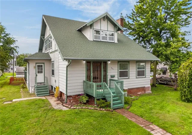 Photo 1 of Single family home for sale at 206 S Daviess St, Gallatin, MO 64640 | MLS# 2645914 | Listing updated on 2026-10-07