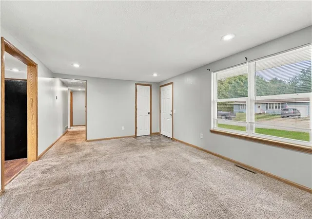 Photo 3 of Single family home for sale at 103 W Joy St, Harrisonville, MO 64701 | MLS# 2645922 | Listing updated on 2026-10-22