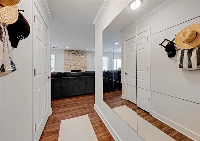 Photo 4 of Single family home for sale at 14221 S Summertree Ln, Olathe, KS 66062 | MLS# 2645927 | Listing updated on 2026-10-18