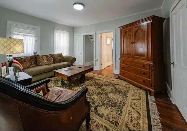 Photo 3 of Single family home for sale at 1515 Commercial St, Atchison, KS 66002 | MLS# 2645929 | Listing updated on 2026-10-08