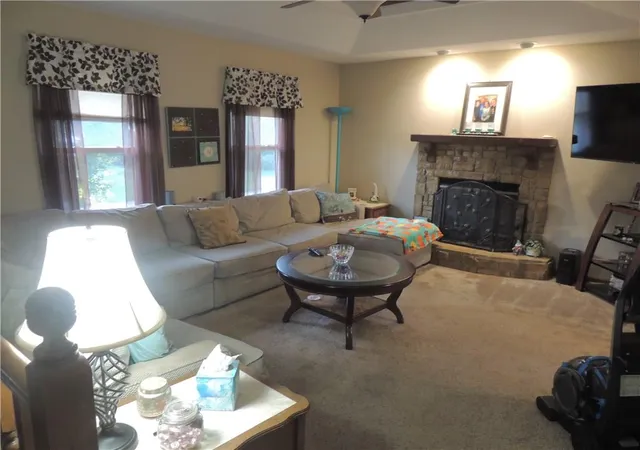 Photo 2 of Single family home for sale at 6911 N Liberty St, Kansas City, MO 64118 | MLS# 2645934 | Listing updated on 2026-10-08