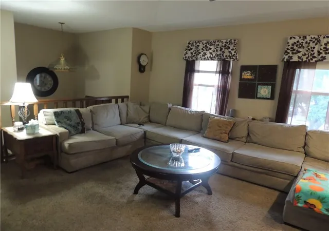 Photo 3 of Single family home for sale at 6911 N Liberty St, Kansas City, MO 64118 | MLS# 2645934 | Listing updated on 2026-10-08