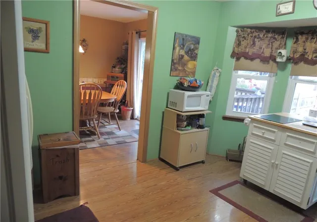 Photo 4 of Single family home for sale at 6911 N Liberty St, Kansas City, MO 64118 | MLS# 2645934 | Listing updated on 2026-10-08