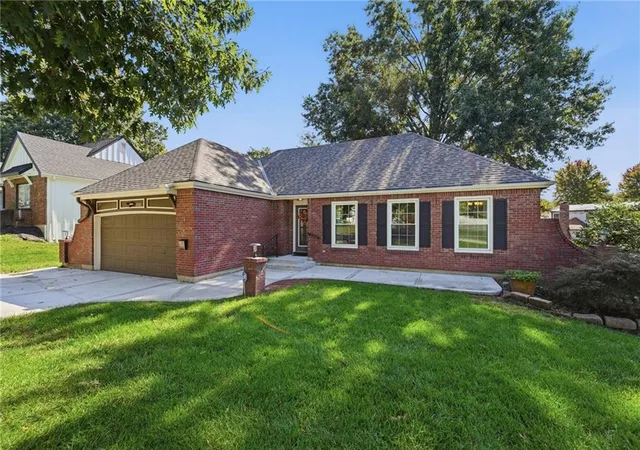 Photo 2 of Single family home for sale at 3503 Ne 62nd Terrace, Kansas City, MO 64119 | MLS# 2645952 | Listing updated on 2026-10-08