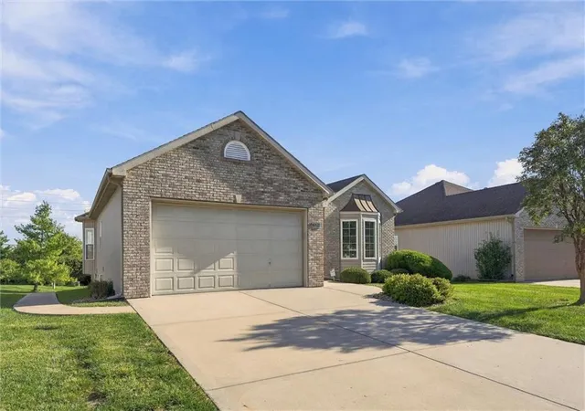 Photo 3 of Single family home for sale at 7600 Ne 113th Street, Kansas City, MO 64157 | MLS# 2645957 | Listing updated on 2026-10-09
