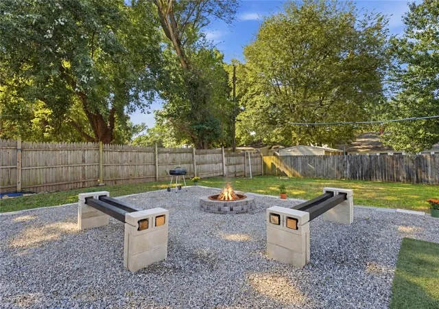 Photo 3 of Single family home for sale at 1000 S 57 Street, Kansas City, KS 66106 | MLS# 2645961 | Listing updated on 2026-10-09