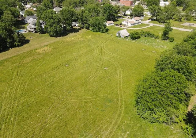Photo 2 of Land for sale at 401 N Platte Ave, Edgerton, MO 64444 | MLS# 2645965 | Listing updated on 2026-10-08