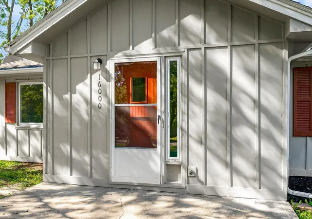 Photo 3 of Single family home for sale at 16000 Allen Ave, Belton, MO 64012 | MLS# 2645966 | Listing updated on 2026-10-16