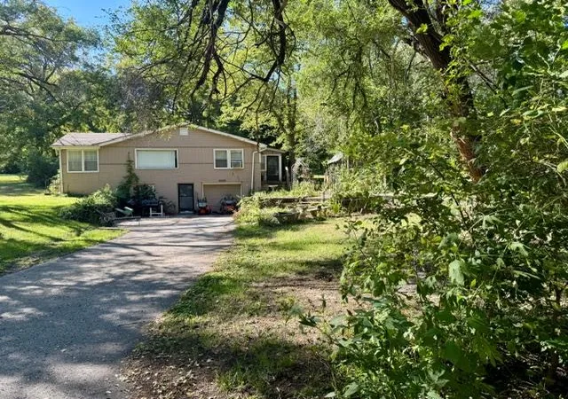 Photo 2 of Single family home for sale at 10020 W 51st Street, Shawnee, KS 66203 | MLS# 2645967 | Listing updated on 2026-10-19