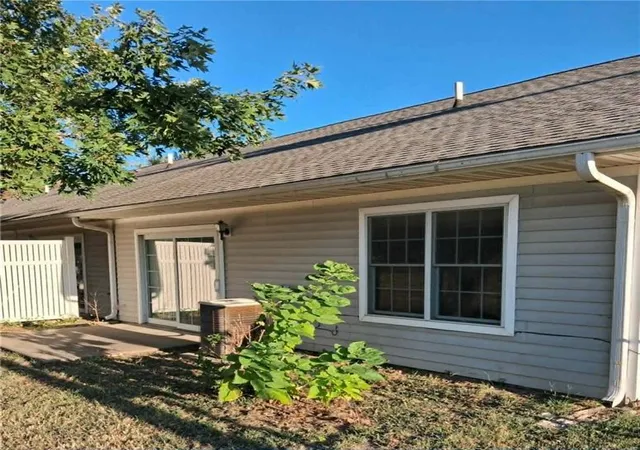 Photo 3 of House for sale at 115, W 117 119 121 Wilson St, Thayer, KS 66776 | MLS# 2645969 | Listing updated on 2026-10-08