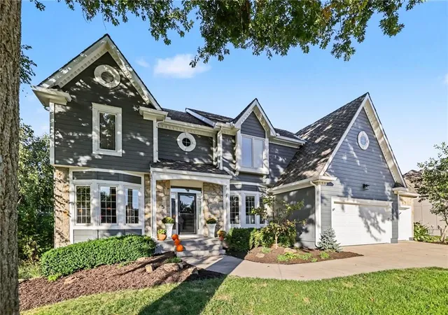 Photo 3 of Single family home for sale at 14104 Kessler St, Overland Park, KS 66221 | MLS# 2645974 | Listing updated on 2026-10-08