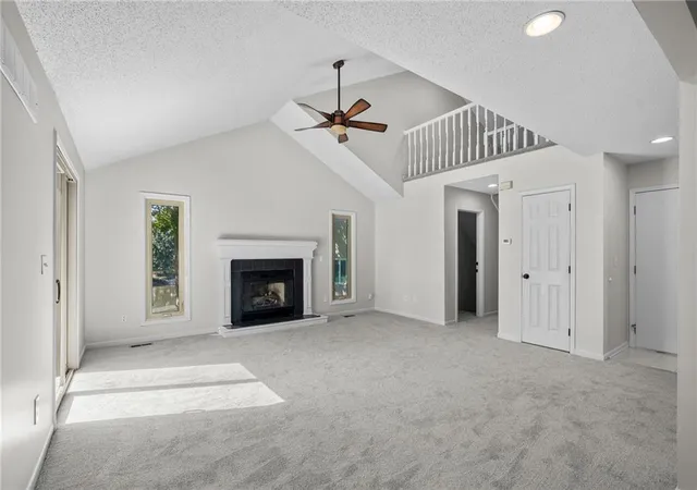 Photo 4 of Townhouse for sale at 8204 NW Bradford Ct, Kansas City, MO 64151 | MLS# 2645985 | Listing updated on 2026-10-08