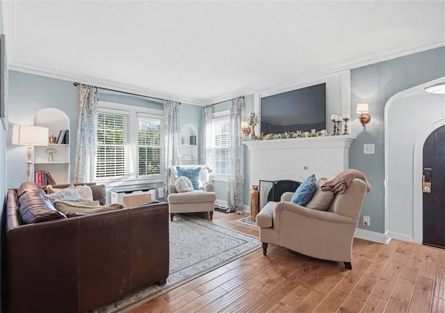 Photo 3 of Single family home for sale at 6832 Metcalf Ave, Overland Park, KS 66204 | MLS# 2645997 | Listing updated on 2026-10-09