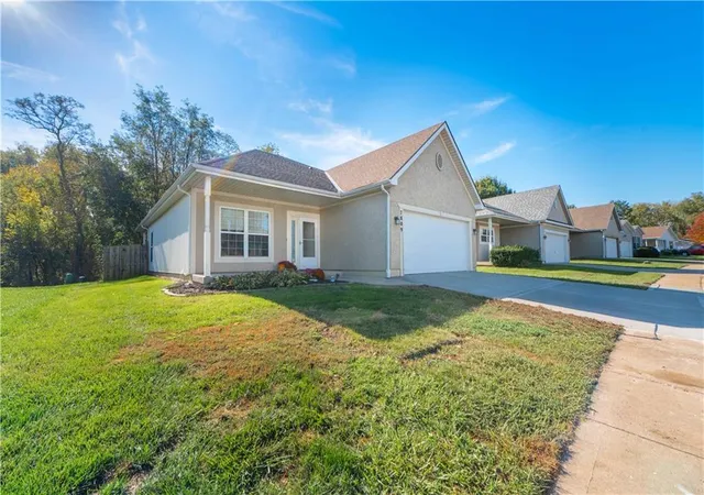 Photo 1 of Single family home for sale at 7809 Nw 122nd Street, Kansas City, MO 64163 | MLS# 2646001 | Listing updated on 2026-10-28