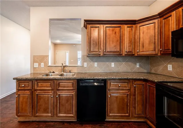 Photo 1 of Single family home for sale at 7809 NW 122nd Street, Kansas City, MO 64163 | MLS# 2646001 | Listing updated on 2026-10-28