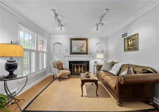 Photo 3 of Single family home for sale at 5307 Aberdeen Rd, Mission, KS 66205 | MLS# 2646006 | Listing updated on 2026-10-09