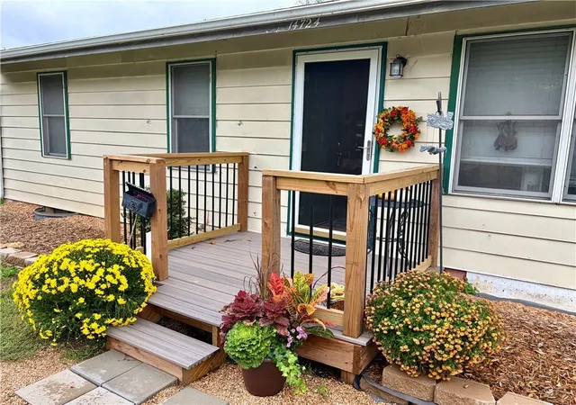 Single family home for sale at 14724 Bellaire Ave, Grandview, MO 64030 | MLS# 2646030