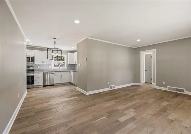 Photo 3 of Single family home for sale at 7541 Rainbow Dr, Prairie Village, KS 66208 | MLS# 2646041 | Listing updated on 2026-10-08
