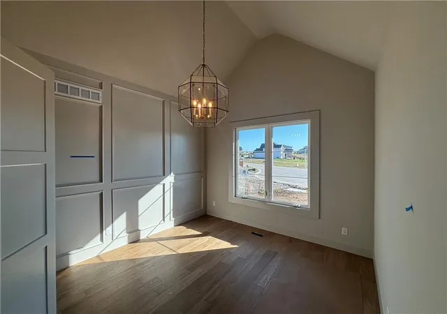 Photo 4 of Single family home for sale at 9714 W 175th Terrace, Overland Park, KS 66221 | MLS# 2646050 | Listing updated on 2026-10-10