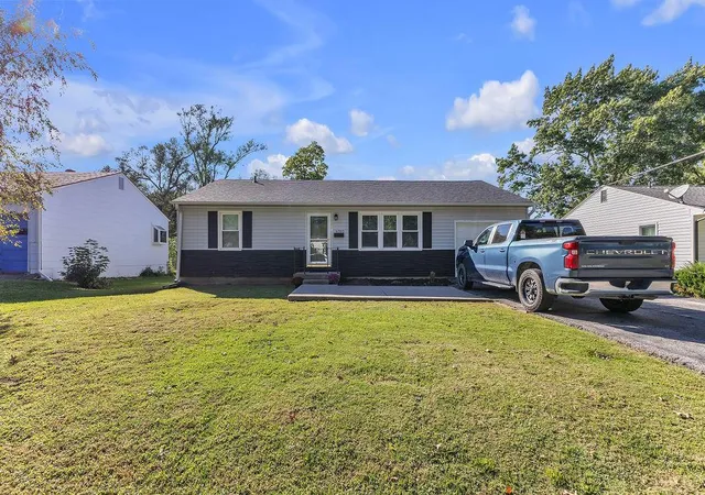 Single family home for sale at 6702 N Charlotte St, Kansas City, MO 64118 | MLS# 2646055