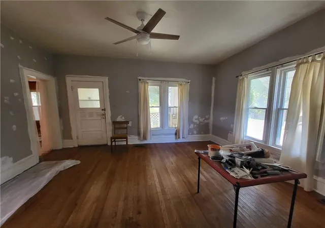Photo 3 of Single family home for sale at 2002 N 3rd Street, Saint Joseph, MO 64505 | MLS# 2646057 | Listing updated on 2026-10-08