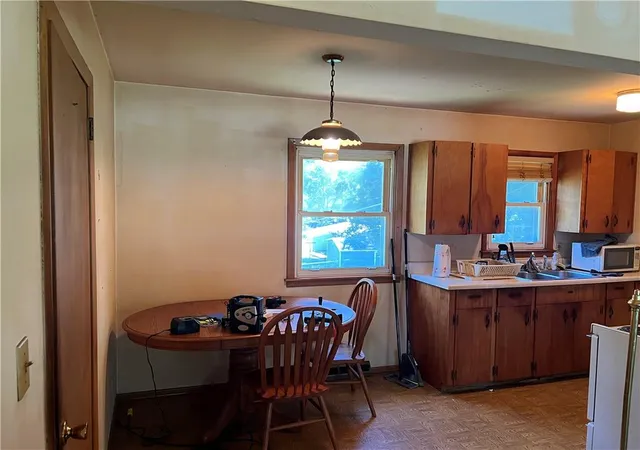 Photo 3 of Sale Pending at 6001 N Michigan Pl, Kansas City, MO 64118 | MLS# 2646058 | Listing updated on 2026-10-16