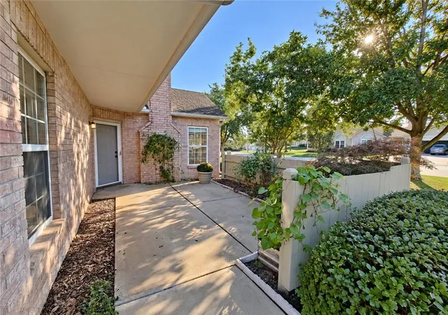 Photo 3 of Single family home for sale at 1912 W 139th Street, Overland Park, KS 66224 | MLS# 2646074 | Listing updated on 2026-10-17